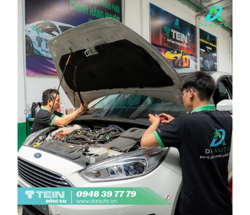 Bảo dưỡng và sửa chữa ô tô định kỳ